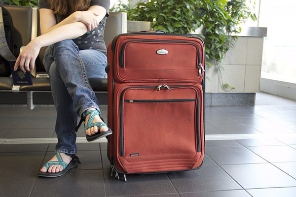 Comment choisir une valise solide pour vos voyages