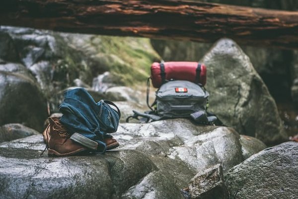 Quels sont les équipements nécessaires pour camper au camping Verdon ?