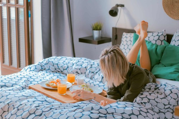 Quels sont les types d'hébergement proposés par les campings à Soulac sur Mer ?