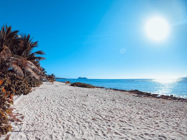 Vacances économiques : Guide des meilleurs tarifs de camping à Marseillan Plage