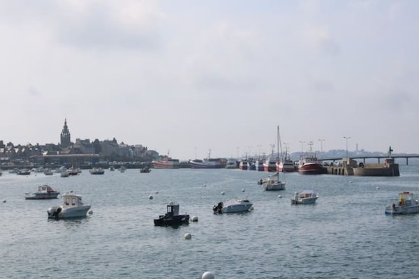 Découvrez les Meilleurs Campings de Roscoff pour Des Vacances Inoubliables