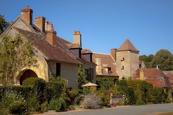 Découvrez le Charme du Camping à Apremont en Vendée : Votre Guide Complet pour des Vacances Inoubliables